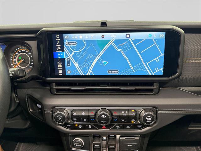 Used 2025 Jeep Wrangler Unlimited Rubicon 392 AWD/4WD image 20