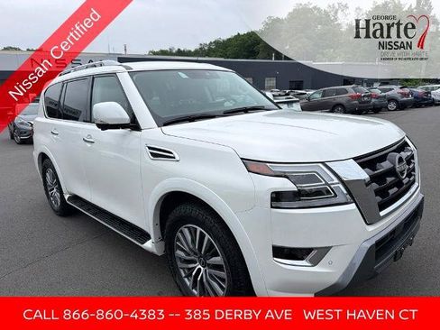 Certified 2024 Nissan Armada SL w/ Captain's Chairs Package AWD/4WD image 3