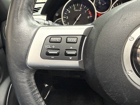 Used 2009 MAZDA MX-5 Miata Grand Touring w/ Premium Pkg RWD image 20