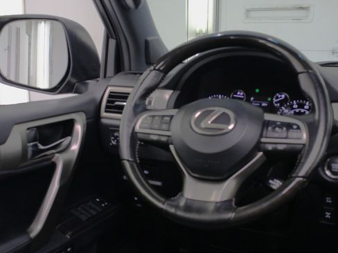 Used 2020 Lexus GX 460 Premium image 55