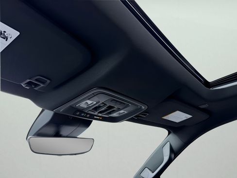 Used 2026 Chevrolet Silverado 1500 High Country w/ Technology Package image 34