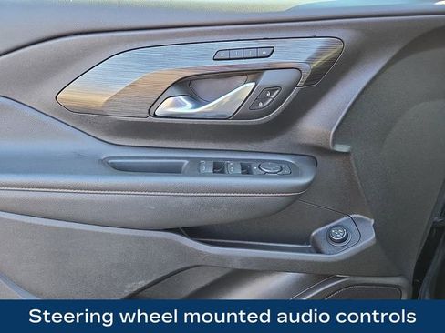 Used 2018 GMC Terrain SLT w/ Preferred Package image 16