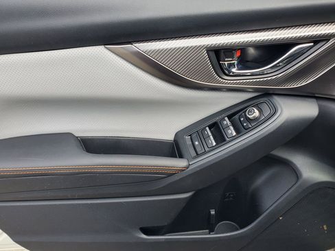 Used 2023 Subaru Crosstrek 2.5i Limited w/ Moonroof Package image 19