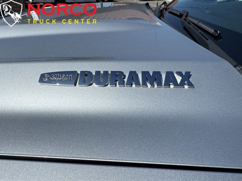 Used 2018 Chevrolet Silverado 2500 LT image 13