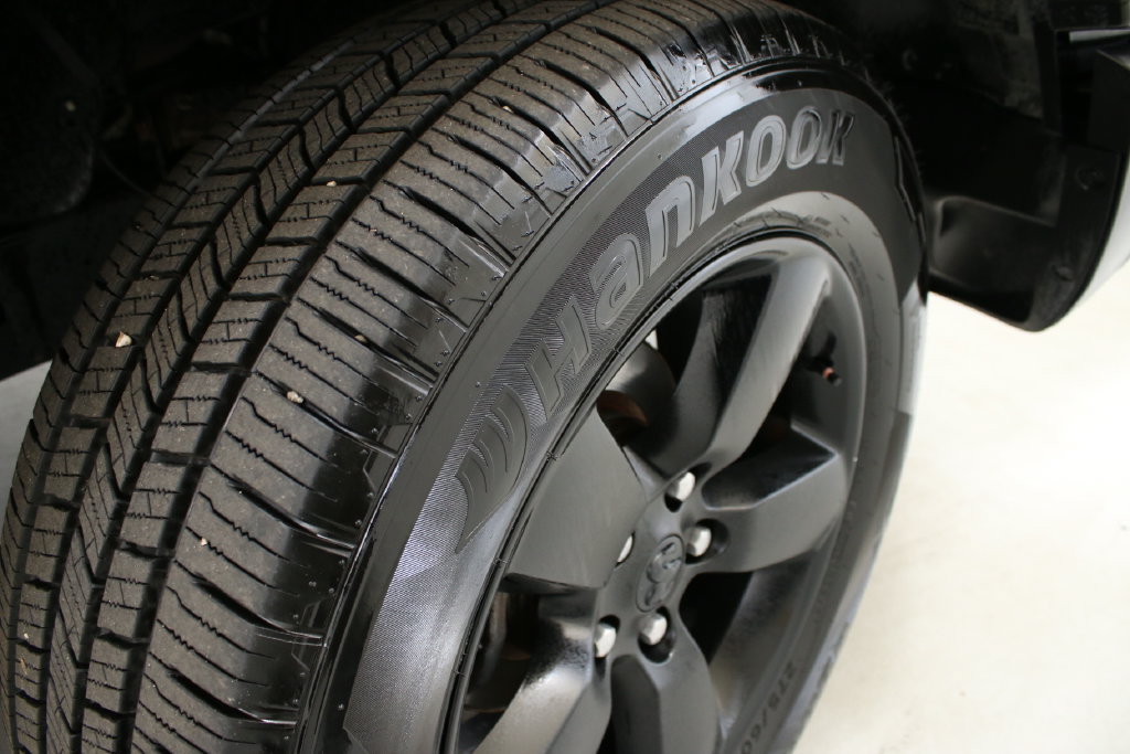 Used 2019 RAM 1500 Classic SLT AWD/4WD image 26