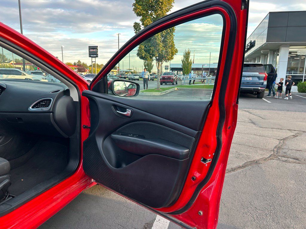Used 2016 Dodge Dart SE w/ Convenience Group FWD image 8