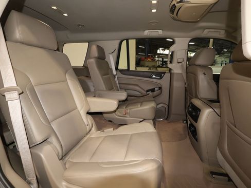 Used 2016 GMC Yukon SLT w/ HD Trailering Package AWD/4WD image 15