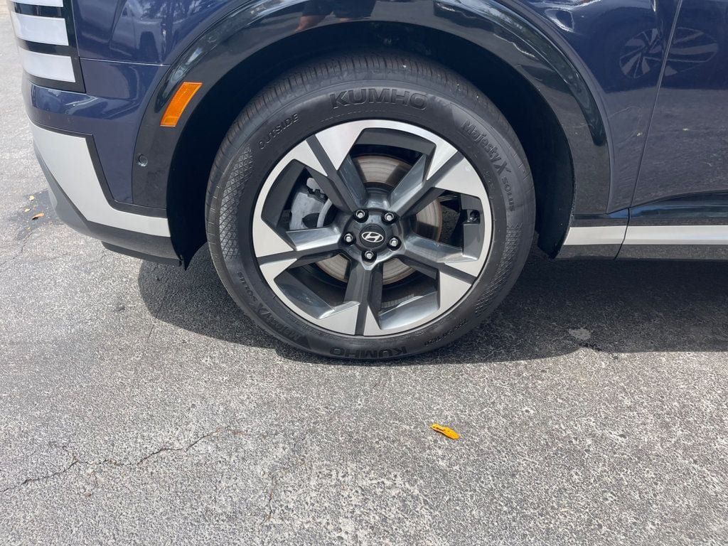Used 2026 Hyundai Palisade Limited AWD/4WD image 10
