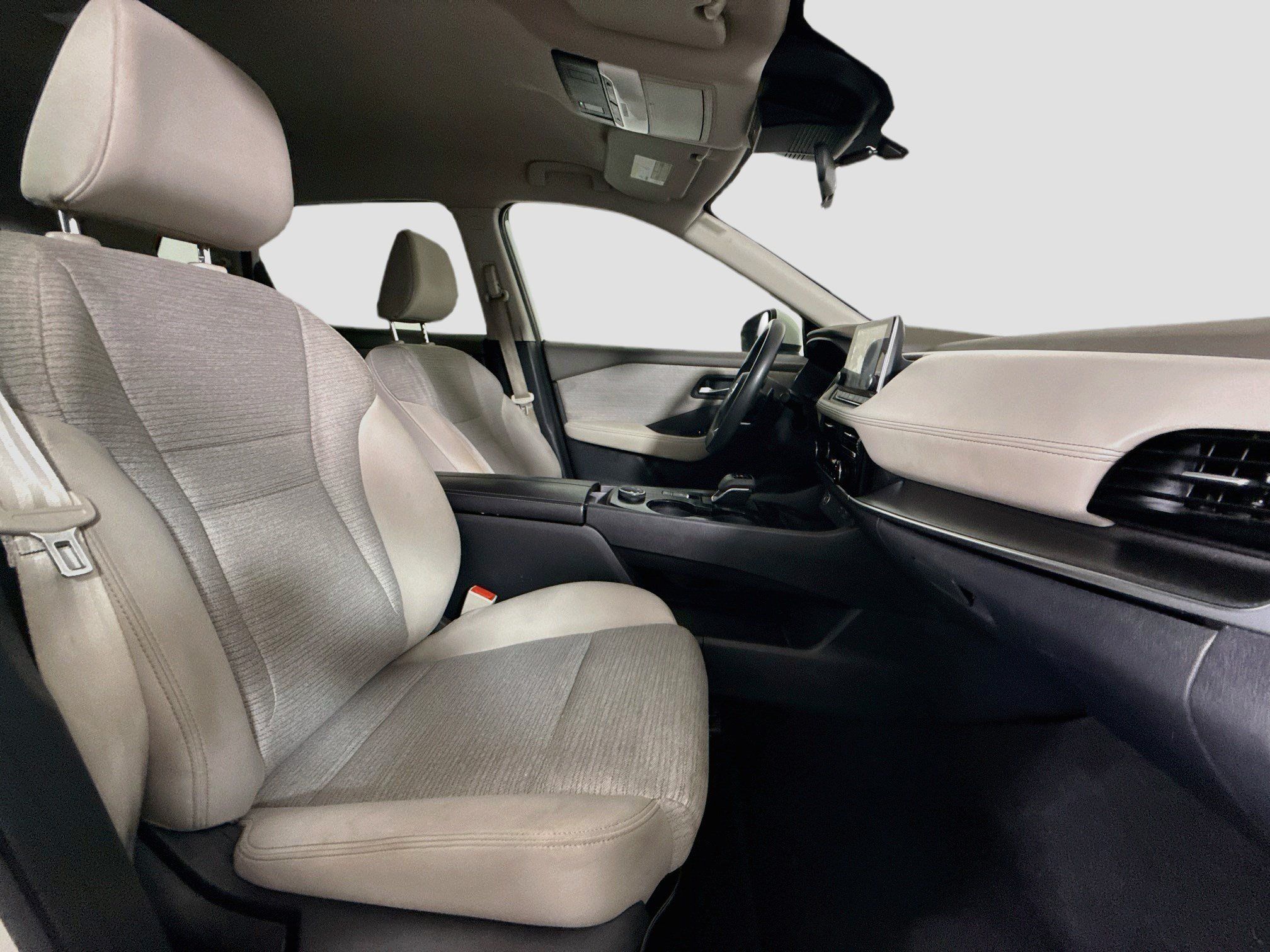 Used 2021 Nissan Rogue SV AWD/4WD image 29