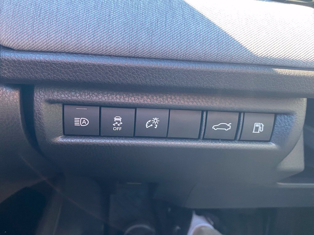 Used 2026 Toyota Camry LE FWD image 25