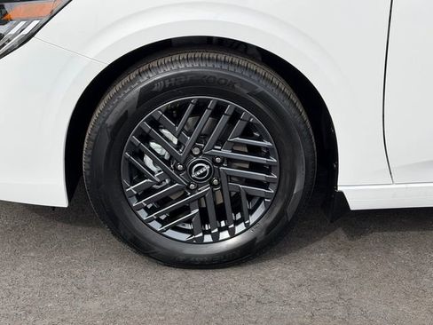 New 2026 Nissan Sentra SV image 11