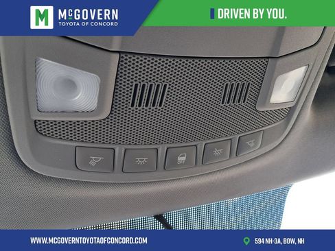 Used 2016 Ford F150 XLT w/ Equipment Group 302A Luxury AWD/4WD image 22