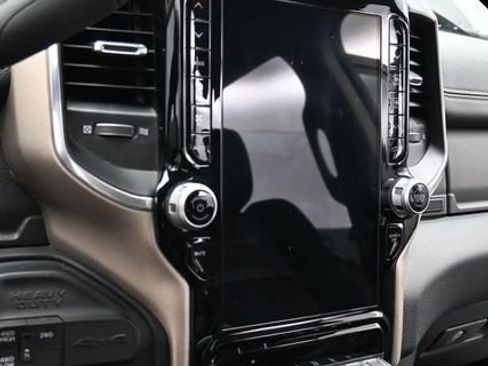 Used 2024 RAM 2500 Laramie image 20
