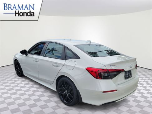 Certified 2025 Honda Civic Sport image 4