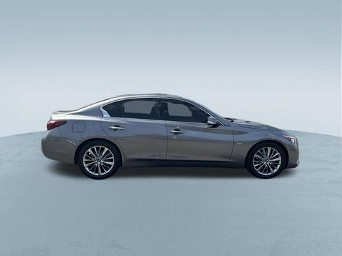 Used 2018 INFINITI Q50 Luxe w/ Essential Package (3.0T Luxe) RWD image 9
