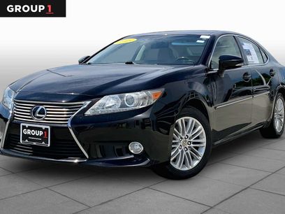 Used 2013 Lexus ES 350 w/ Luxury Pkg