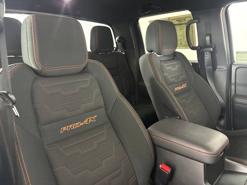 Used 2022 Nissan Frontier PRO-4X AWD/4WD image 31