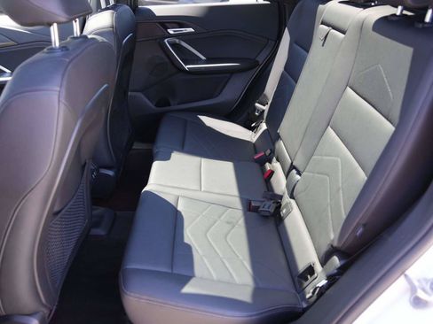 Used 2023 BMW X1 xDrive28i w/ Convenience Package AWD/4WD image 11