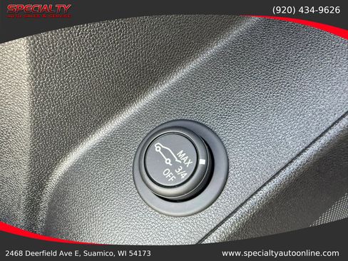 Used 2021 Chevrolet Equinox LT AWD/4WD image 32