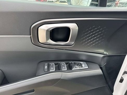 New 2026 Kia Sorento S w/ S Panoramic Sunroof Package FWD image 24