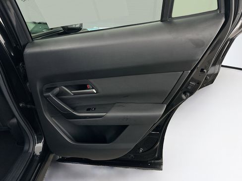 Used 2025 MAZDA CX-50 AWD 2.5 S w/ Preferred Package image 32