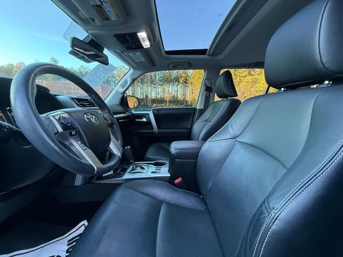 Used 2022 Toyota 4Runner Limited image 12