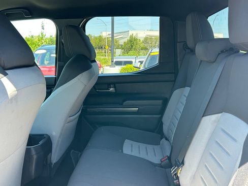 Used 2025 Toyota Tacoma TRD Sport AWD/4WD image 29