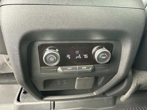 New 2026 Buick Enclave Preferred w/ Power Package AWD/4WD image 17