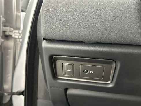 Used 2017 Land Rover Range Rover Evoque SE AWD/4WD image 18
