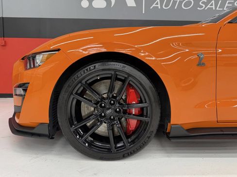 Used 2021 Ford Mustang Shelby GT500 w/ Technology Package image 13