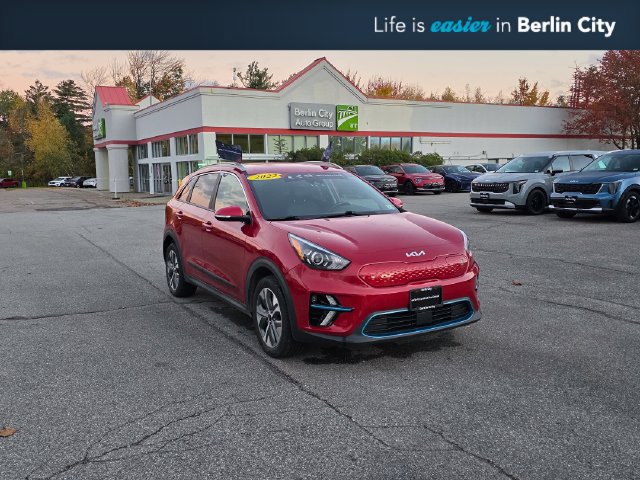 Used 2022 Kia Niro EX w/ Cold Weather Package FWD image 1