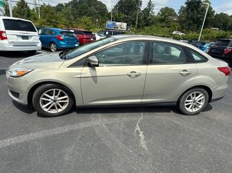 Used 2015 Ford Focus SE FWD video 1