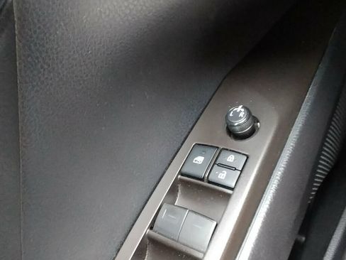 Used 2021 Toyota Camry SE FWD image 25