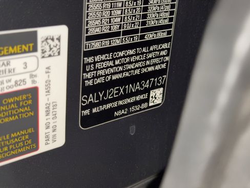 Used 2022 Land Rover Range Rover Velar S image 27