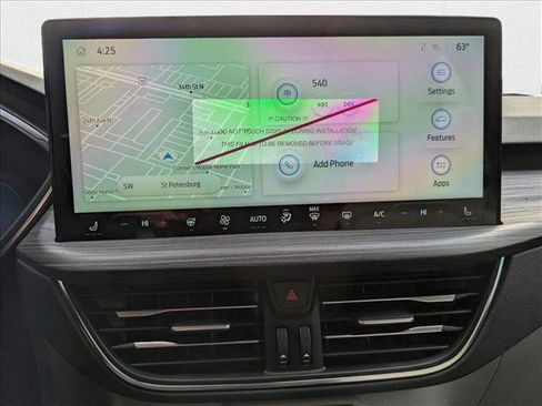 New 2025 Ford Escape SE w/ PHEV Premium Package FWD image 11