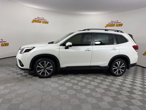 Used 2024 Subaru Forester Limited AWD/4WD image 2