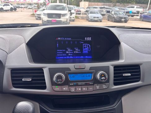 Used 2013 Honda Odyssey EX image 26