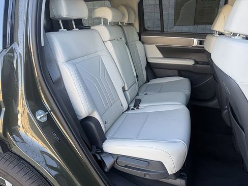 Used 2025 Hyundai Santa Fe SEL image 31