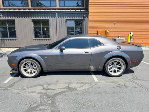 Used 2020 Dodge Challenger R/T Scat Pack RWD image 2