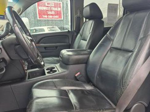 Used 2011 Chevrolet Silverado 3500 LTZ w/ LTZ Plus Package image 5