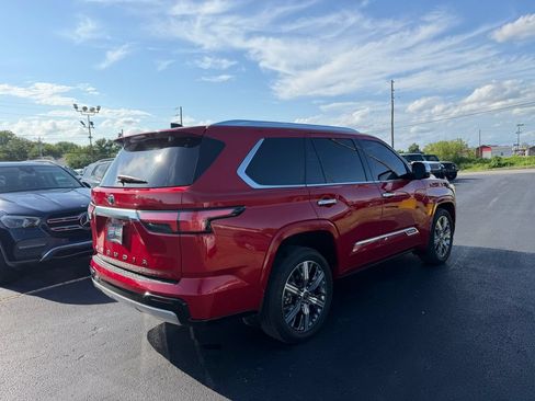 Used 2023 Toyota Sequoia Capstone AWD/4WD image 3