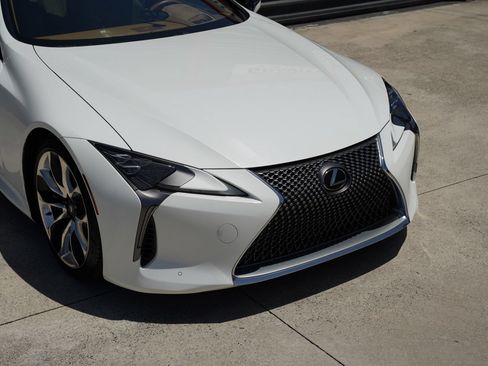 Used 2018 Lexus LC 500 Coupe RWD image 18