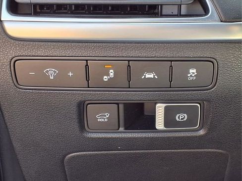 Used 2020 Hyundai Palisade Limited image 17