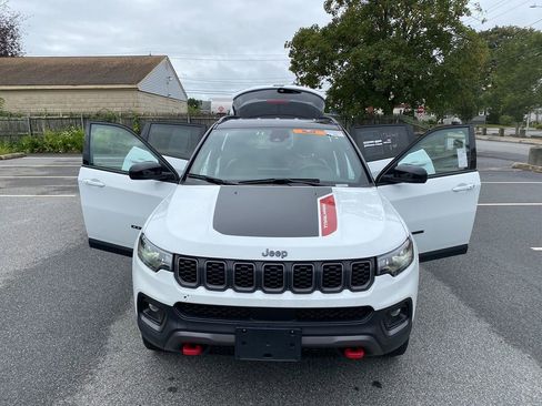 Used 2024 Jeep Compass Trailhawk image 29