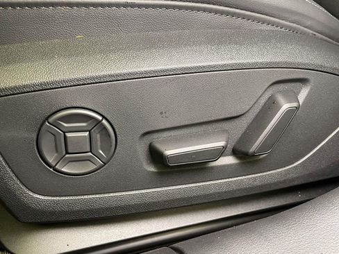 New 2025 Audi A6 Premium Plus image 17