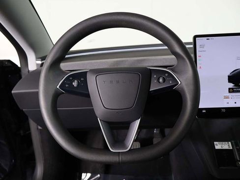 Used 2025 Tesla Model 3 Long Range RWD image 39
