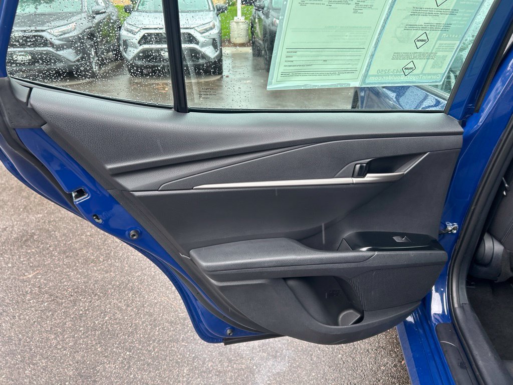 Used 2025 Toyota Camry LE FWD image 17