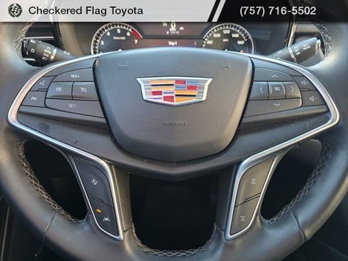 Used 2024 Cadillac XT5 Luxury image 13