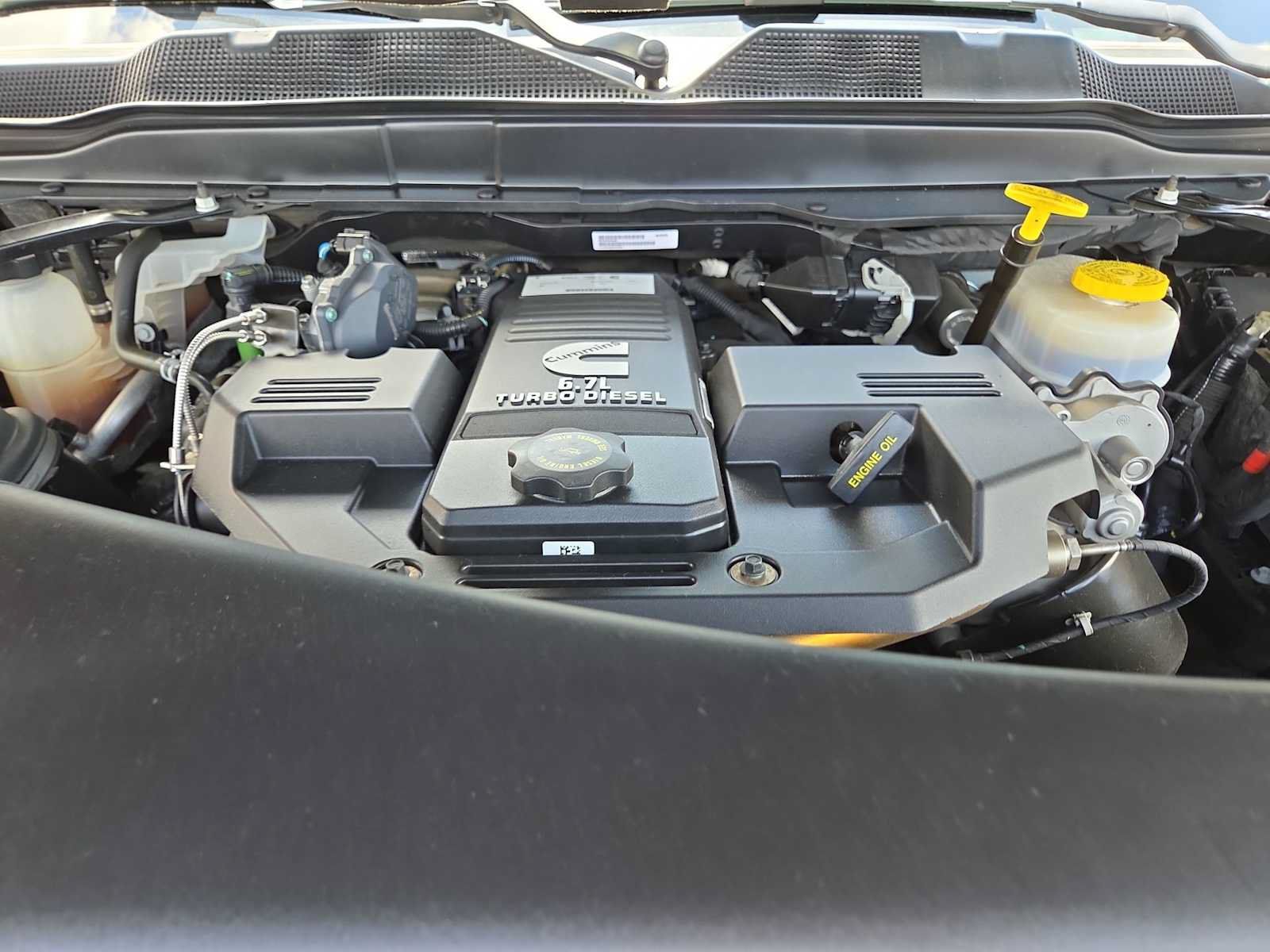 Used 2020 RAM 3500 Laramie AWD/4WD image 17