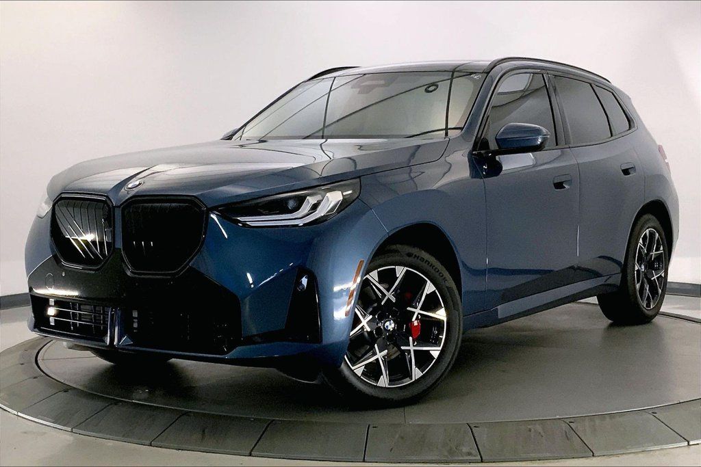 Certified 2025 BMW X3 xDrive30i w/ Premium Package AWD/4WD image 11